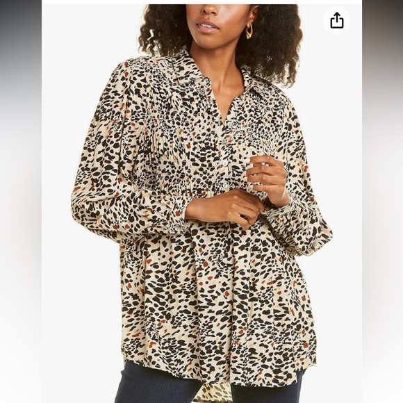 beachlunchlounge Tops - beachlunchlounge Lindsey Animal Print Long Sleeve Top Size Large New Wit…